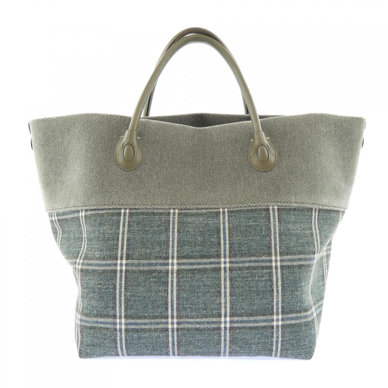 アヴァケーション A VACATION BAG