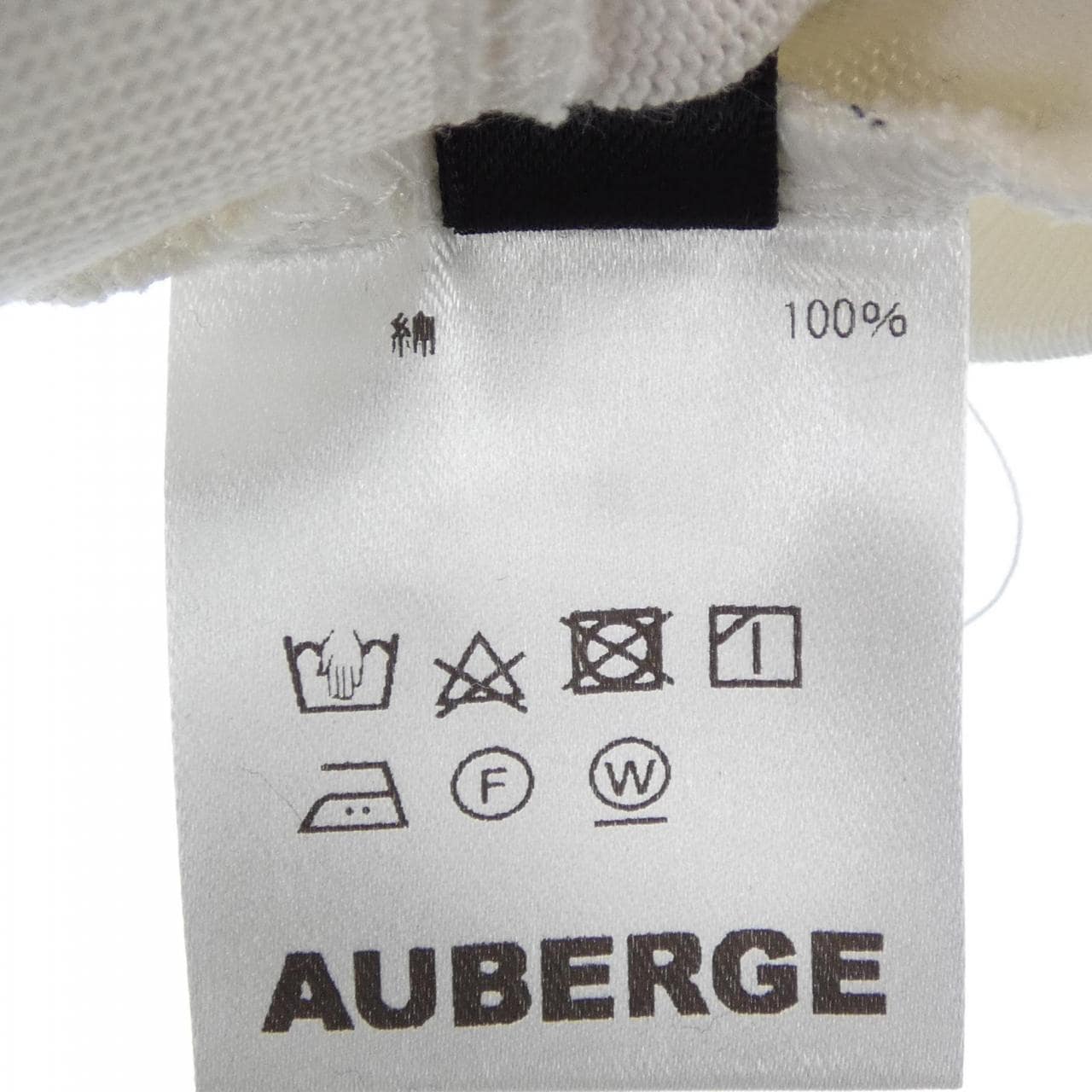 オーベルジュ AUBERGE Tシャツ