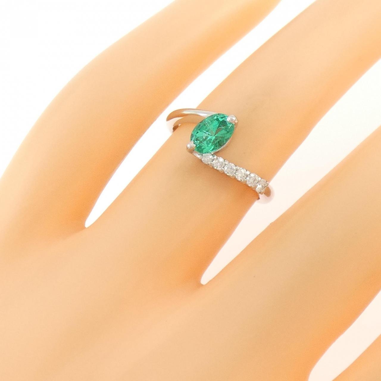 PT900 エメラルド リング 0.54CT