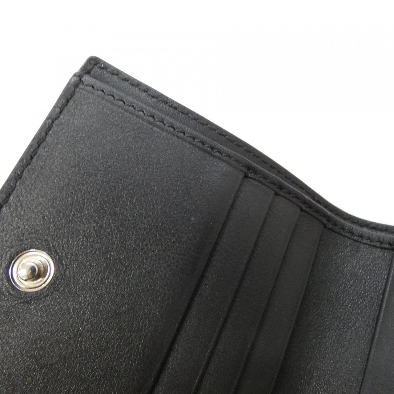 グッチ 544475 BMJ1N 財布