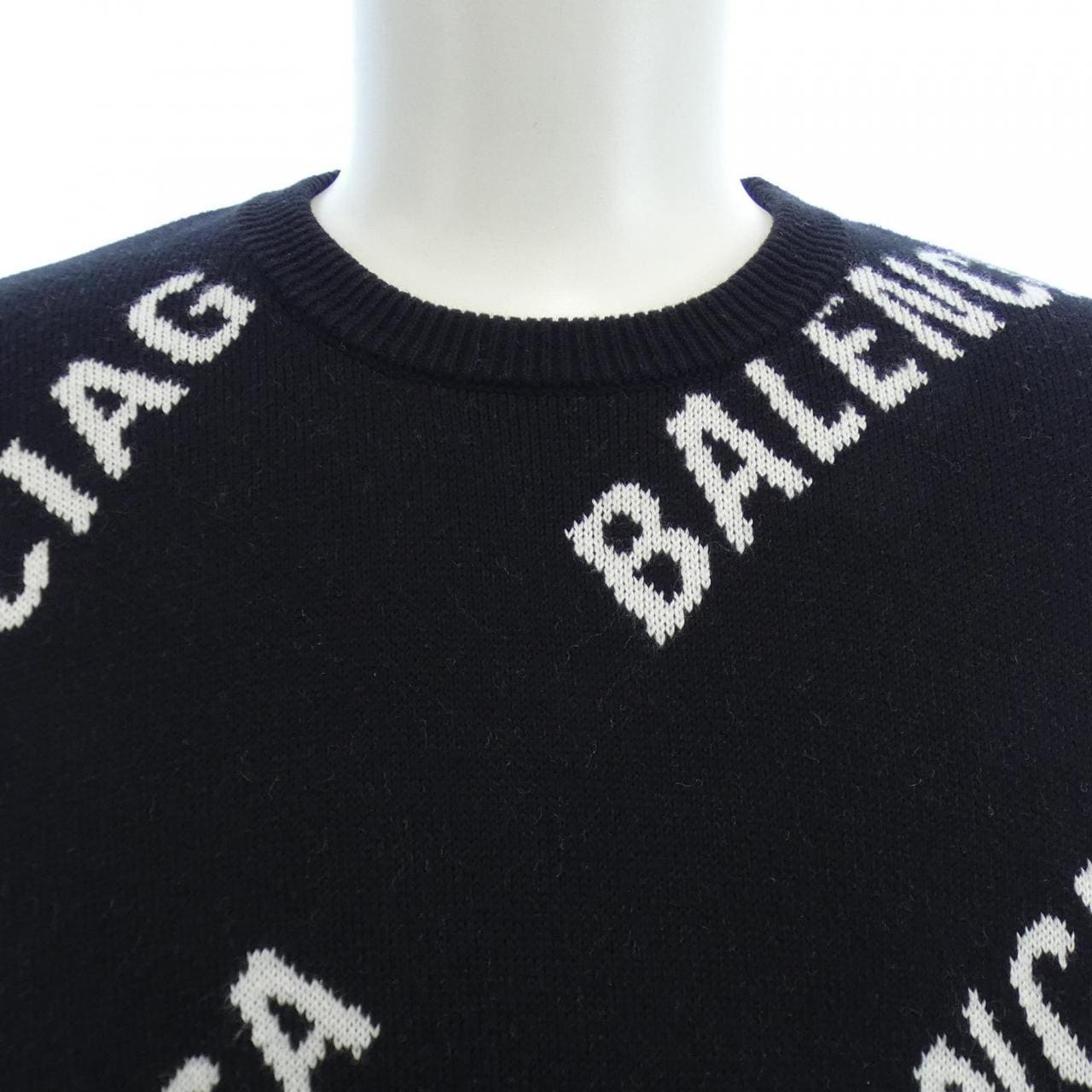 バレンシアガ BALENCIAGA ニット