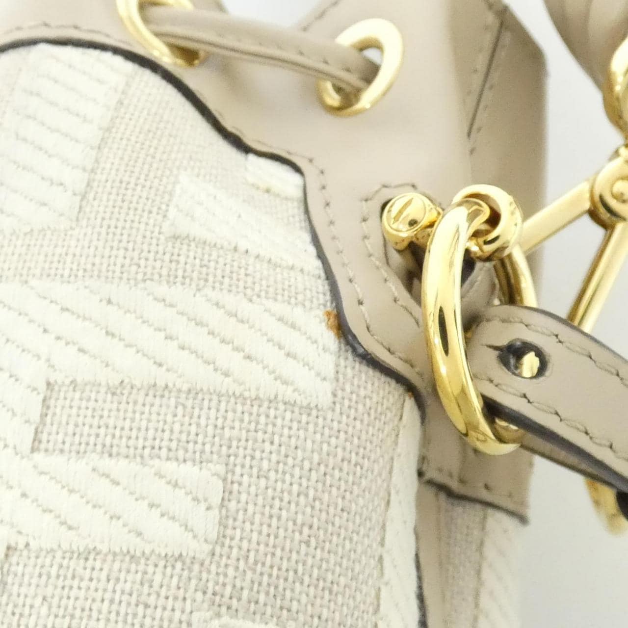 フェンディ ミニ モン トレゾール 8BS010 AKKV バッグ