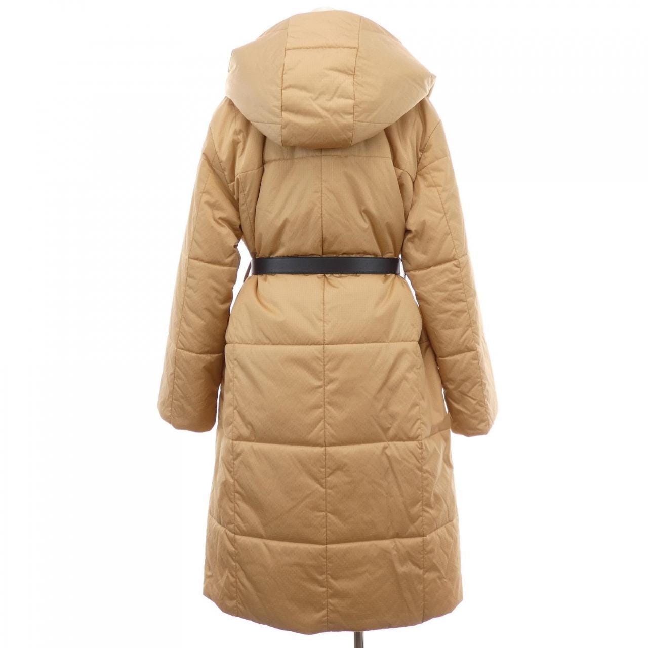 ルイヴィトン LOUIS VUITTON ロングピローパファーラップコート FNOW23E54 コート