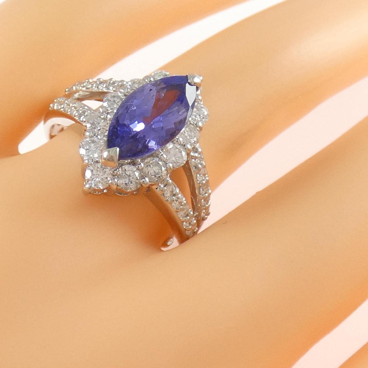 PT900 タンザナイト リング 1.92CT