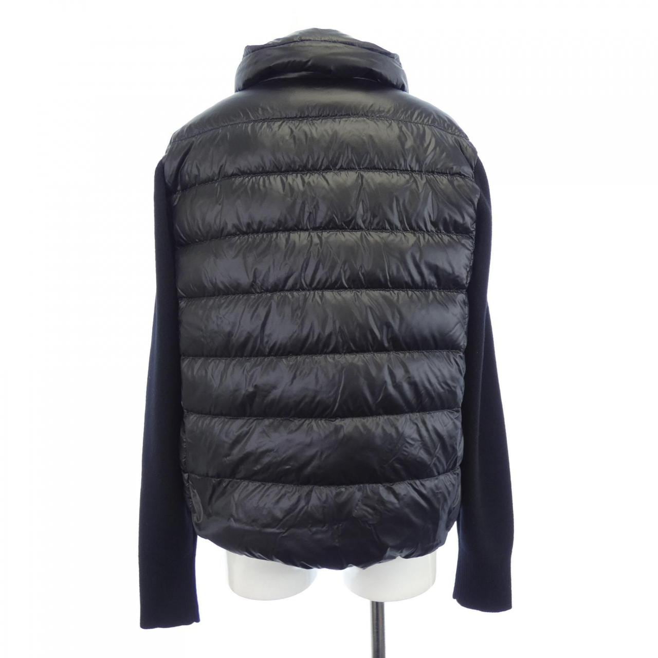 モンクレール MONCLER 20939B00012 ダウンジャケット
