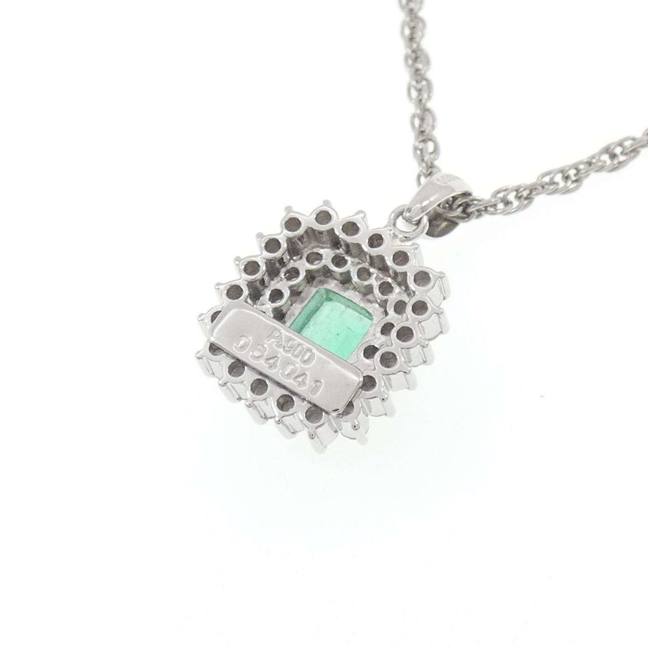 PT900/PT850 エメラルド ネックレス 0.64CT