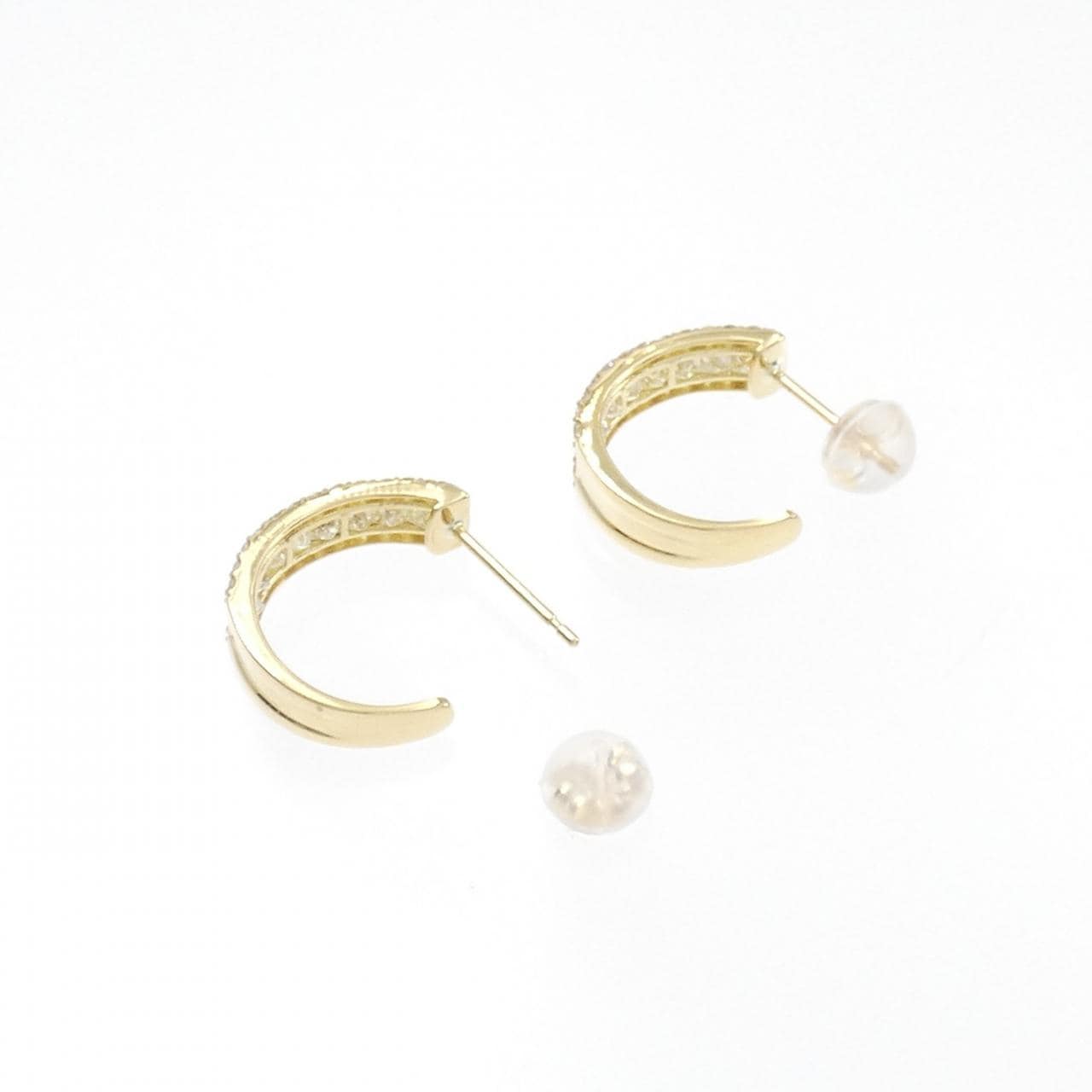 [BRAND NEW] K18YG Diamond Earrings 0.90CT