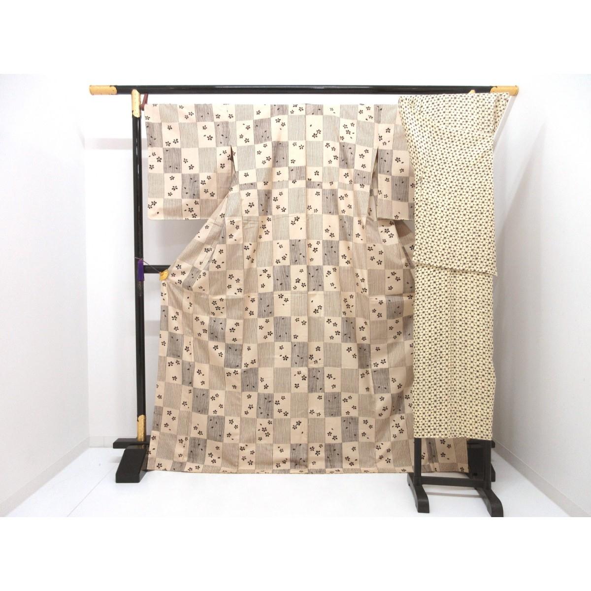 【未使用品】紬　陣屋　きもの・長襦袢　２点セット【縞大島紬】