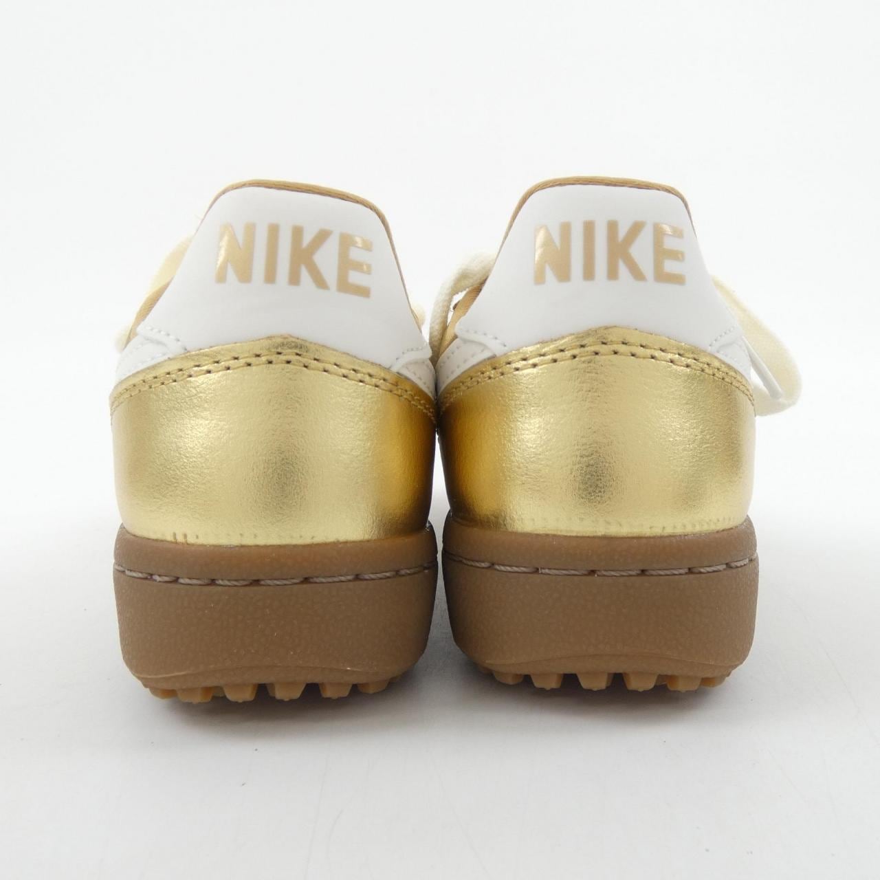 ナイキ NIKE HQ7397-700 スニーカー
