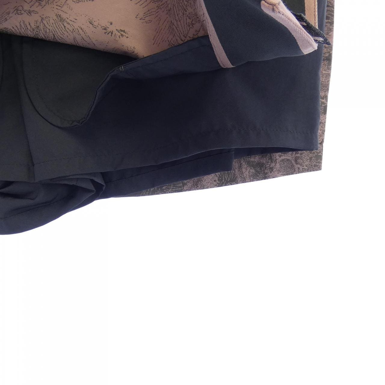 クリスチャンディオール CHRISTIAN DIOR リバース トワルドゥジュイ 227P53A2826 ショートパンツ