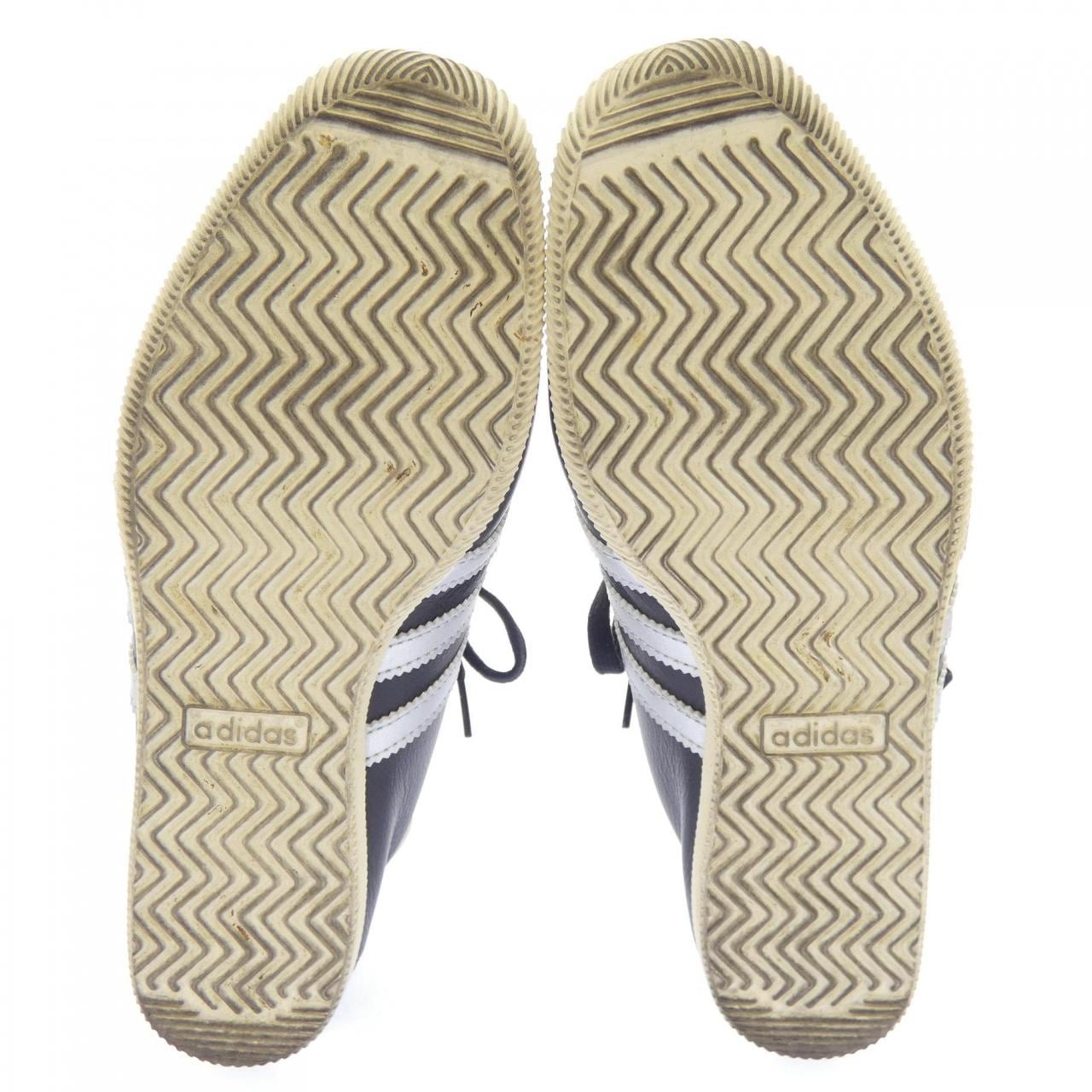 アディダス ADIDAS IH9227 スニーカー