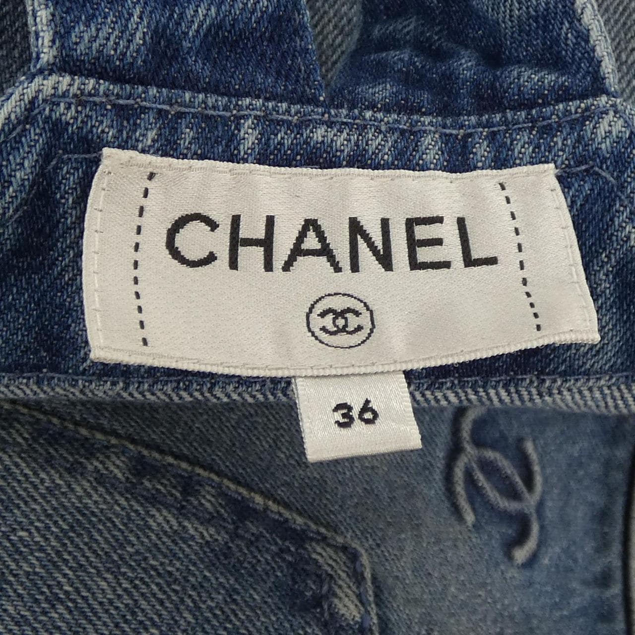 シャネル CHANEL P70205V61786 21P トップス