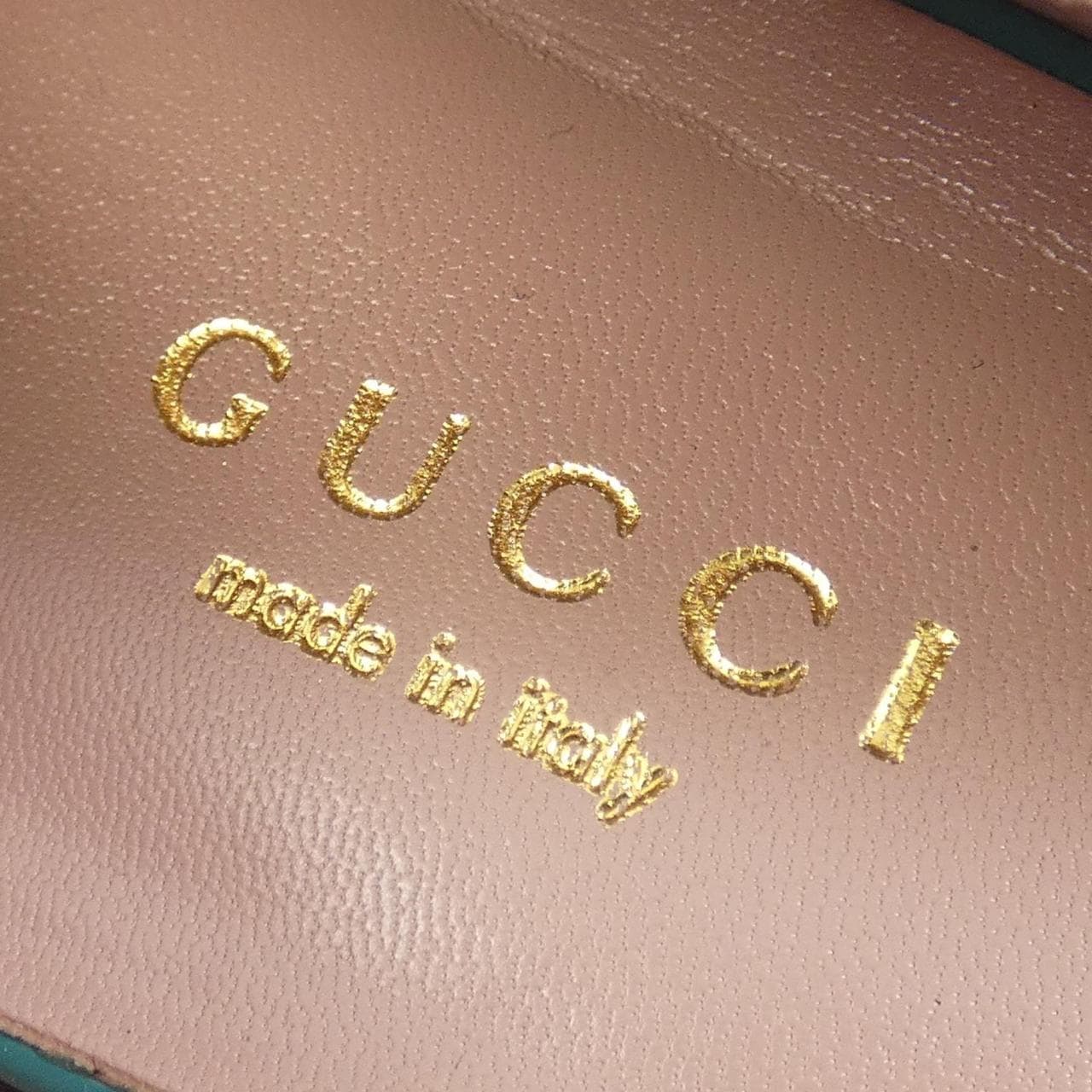 GUCCI浅口鞋