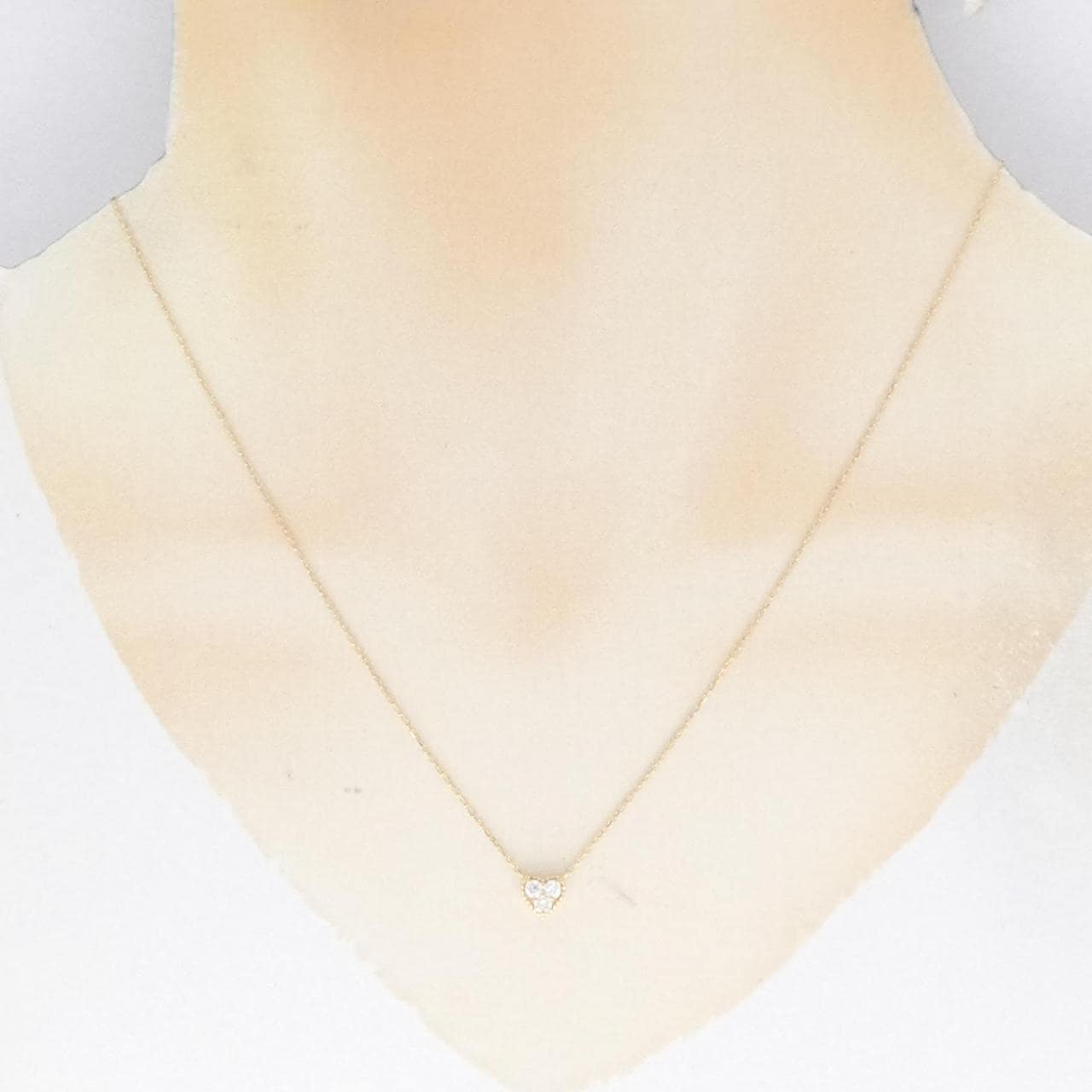 VENDOME heart Diamond necklace 0.12CT