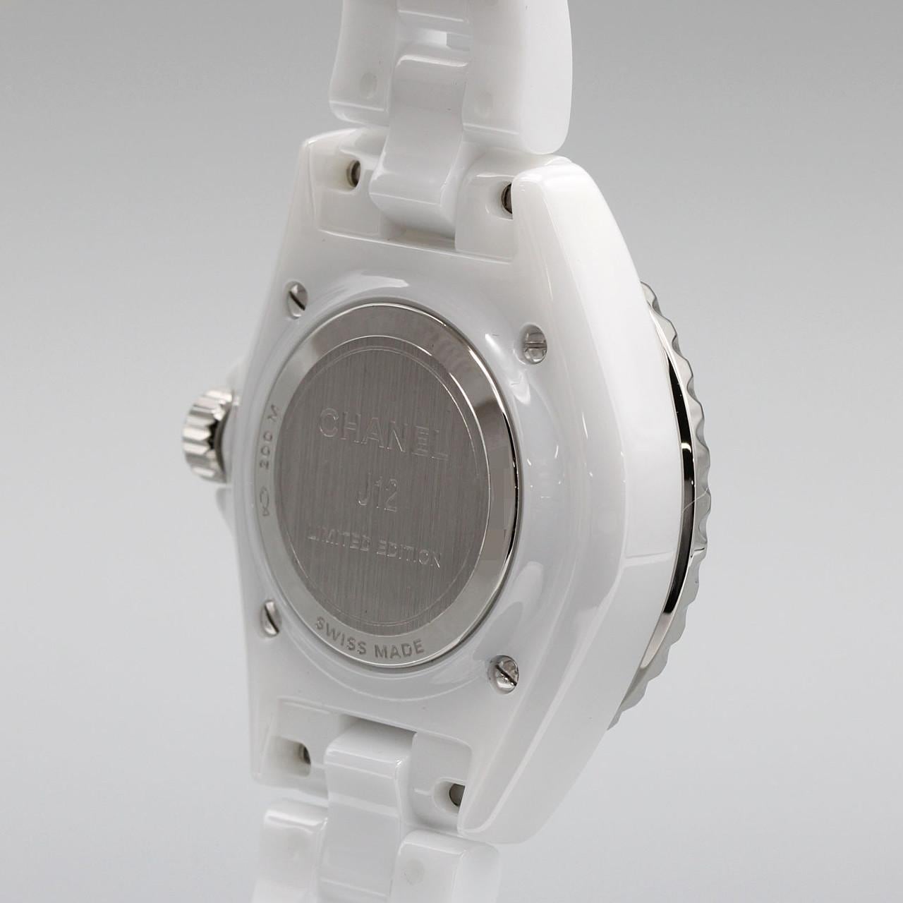 シャネル J12ウォンテッドドゥシャネル 33mmセラミック H7419 セラミック クォーツ