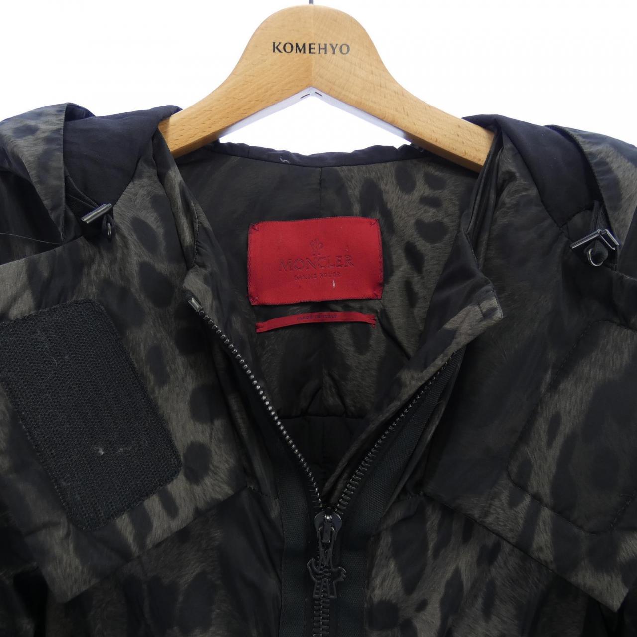 モンクレールガムルージュ MONCLER GAMMEROUGE ODILE ダウンジャケット