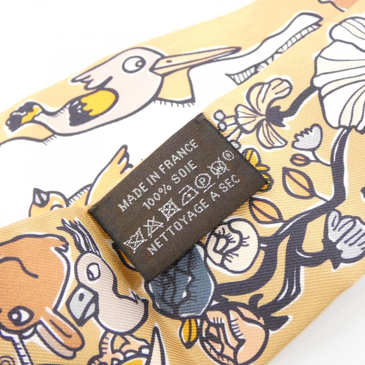 エルメス MILLE ET UN LAPINS ツイリー 064007S スカーフ