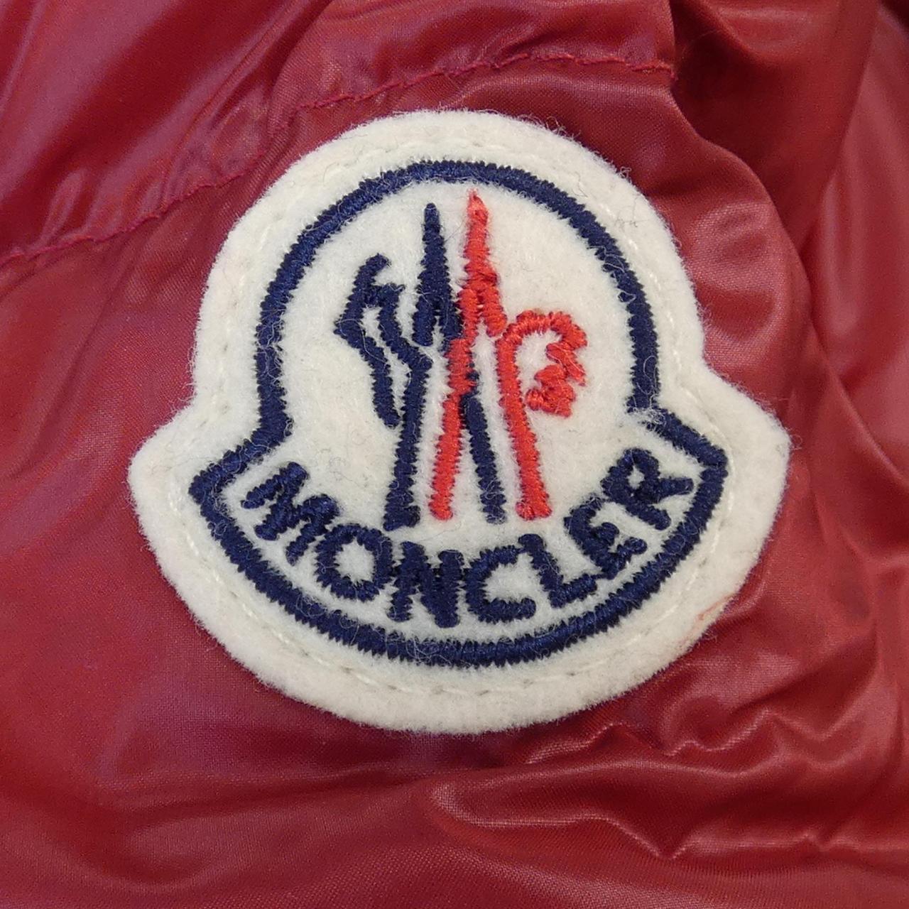 モンクレール MONCLER ダウンジャケット