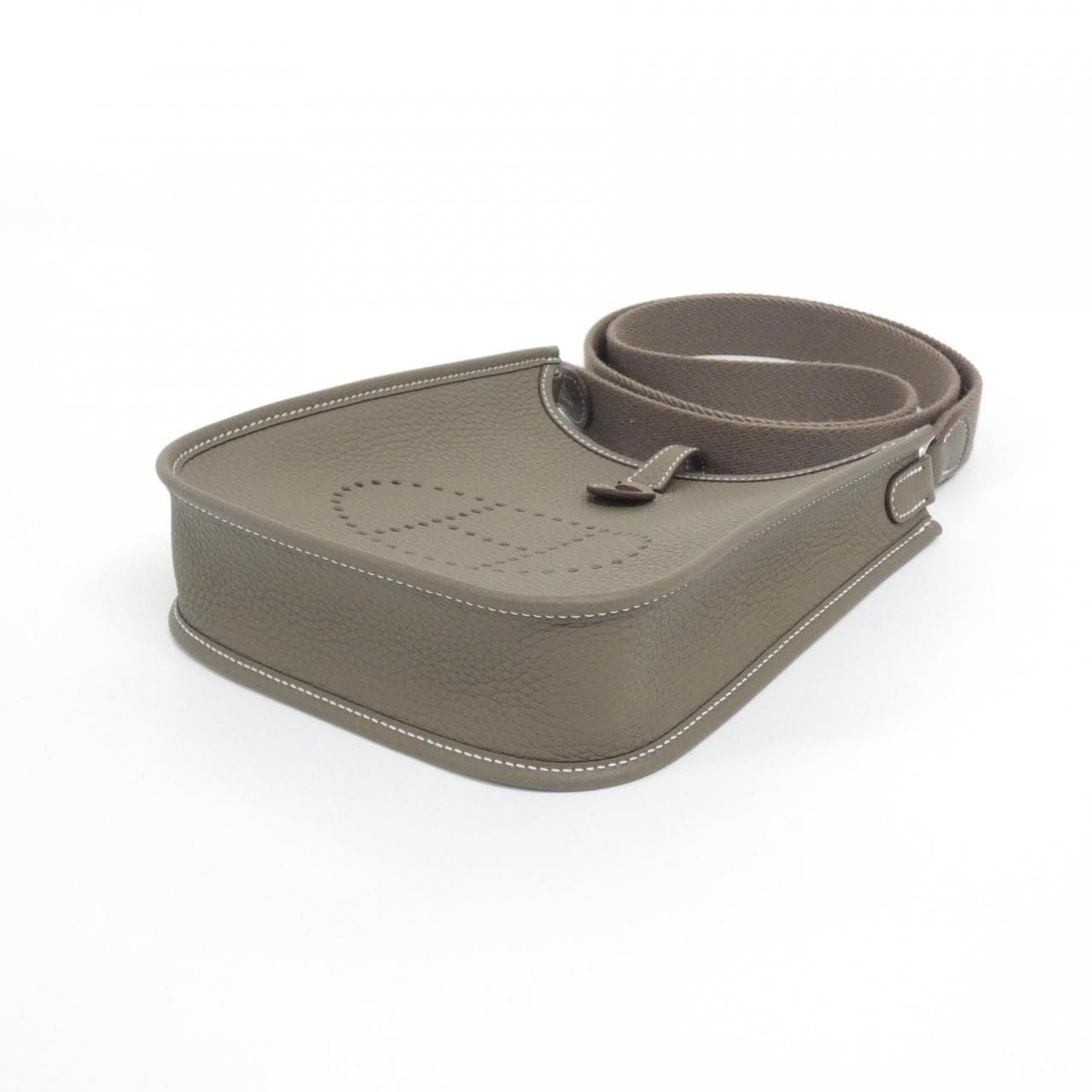 【未使用品】エルメス エヴリン アマゾン 16cm 069426CK ショルダーバッグ