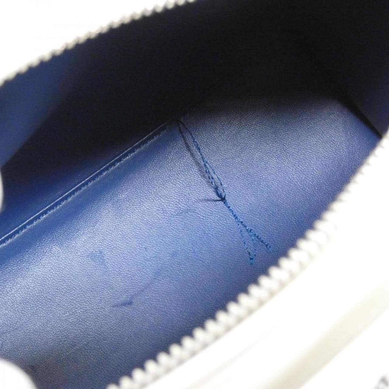 クリスチャンディオール レディ ディオール ミディアム M0550PRPS バッグ