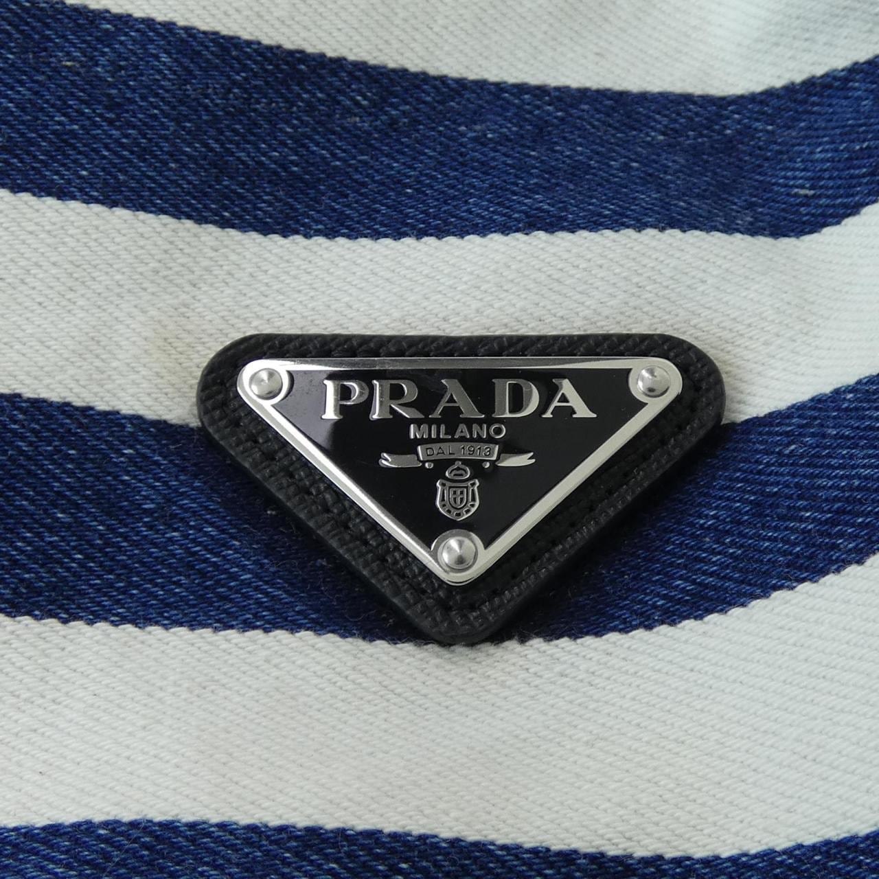 Prada PRADA三角寶獅GFP477 S221 10G2短褲