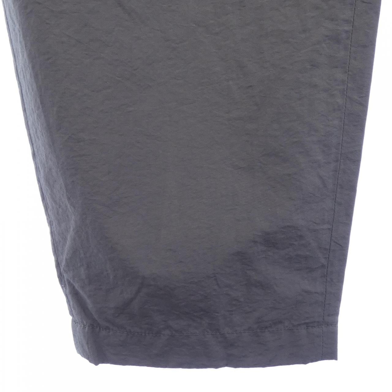 H Beauty & Youth Pants