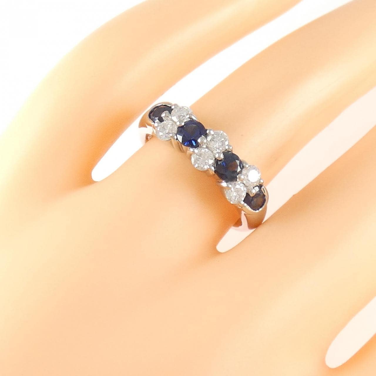 PT900 サファイヤ リング 0.80CT