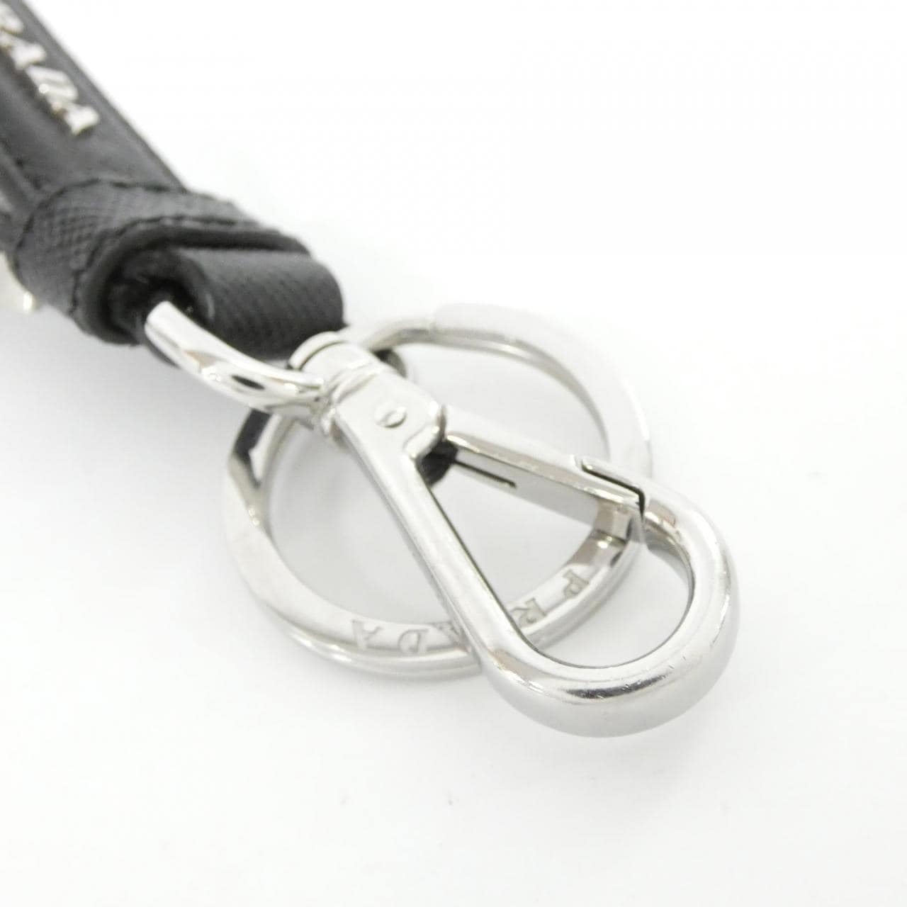 プラダ 2PP68T キーリング