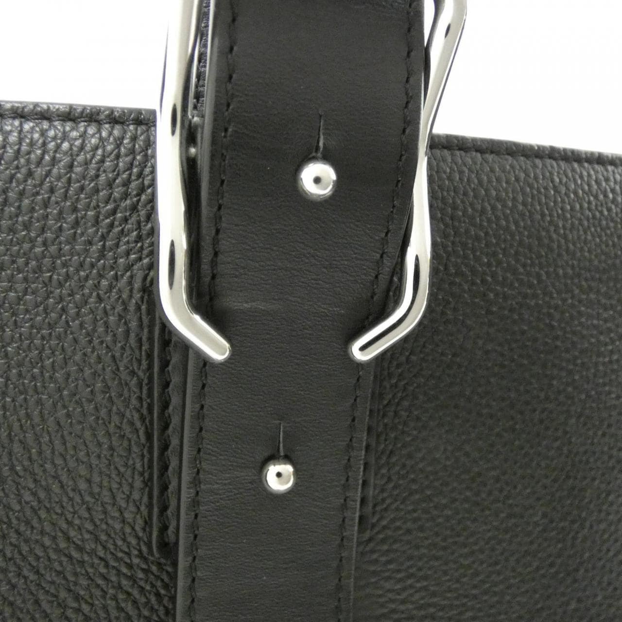 ロエベ バックル ジップ トート B692K99X02 バッグ