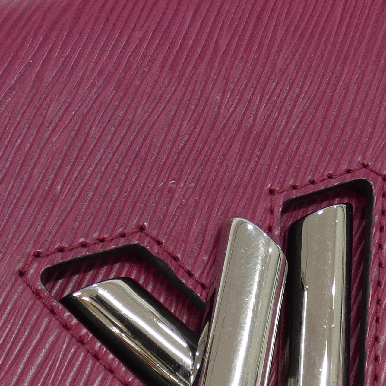 ルイヴィトン エピ ツイスト MM M51006 ショルダーバッグ