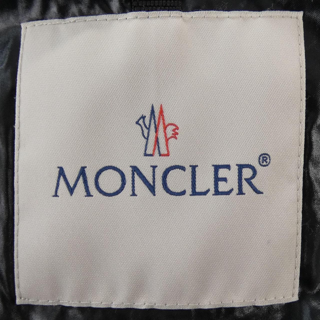 モンクレール MONCLER MONTCLA ダウンジャケット