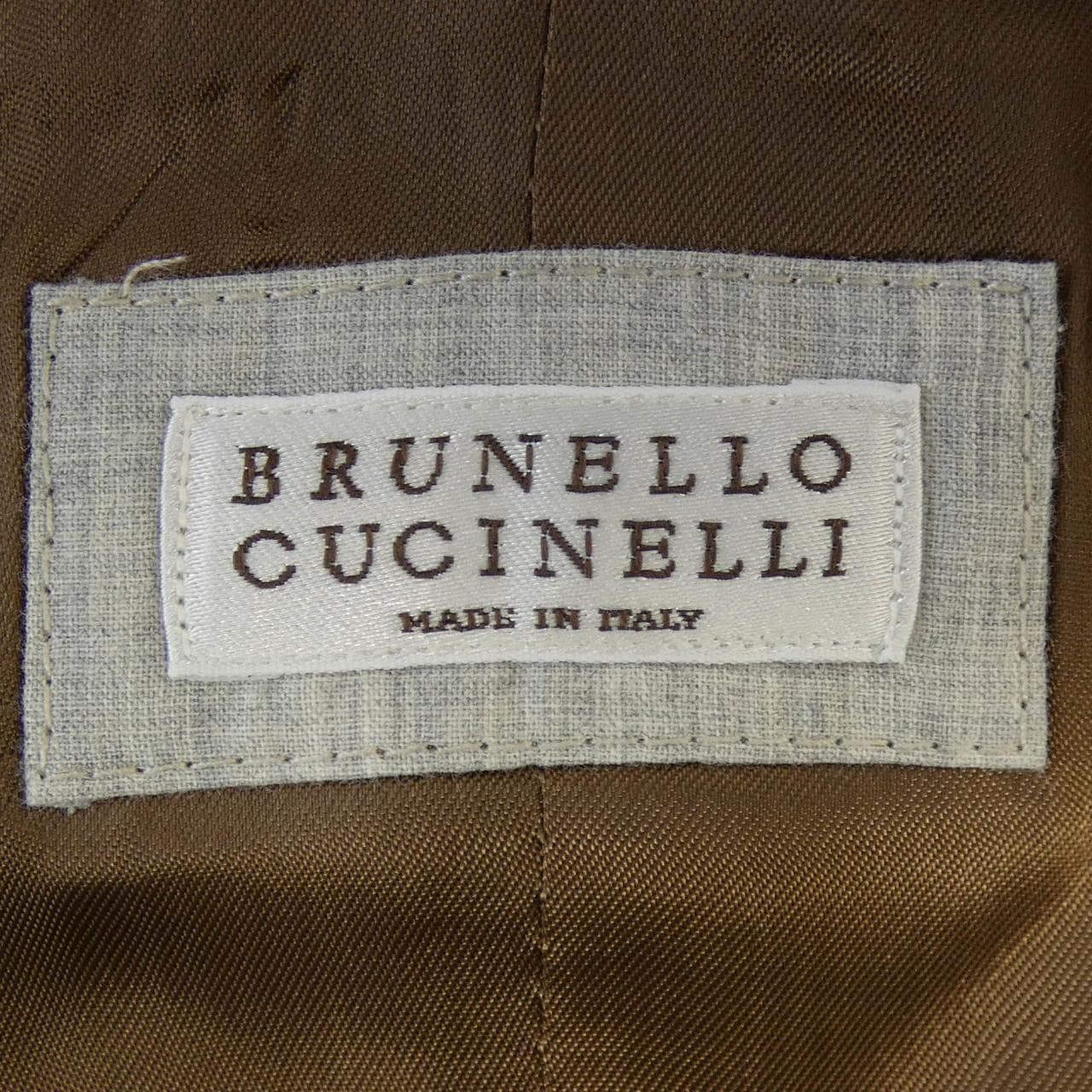 ブルネロクチネリ BRUNELLO CUCINELLI ベスト