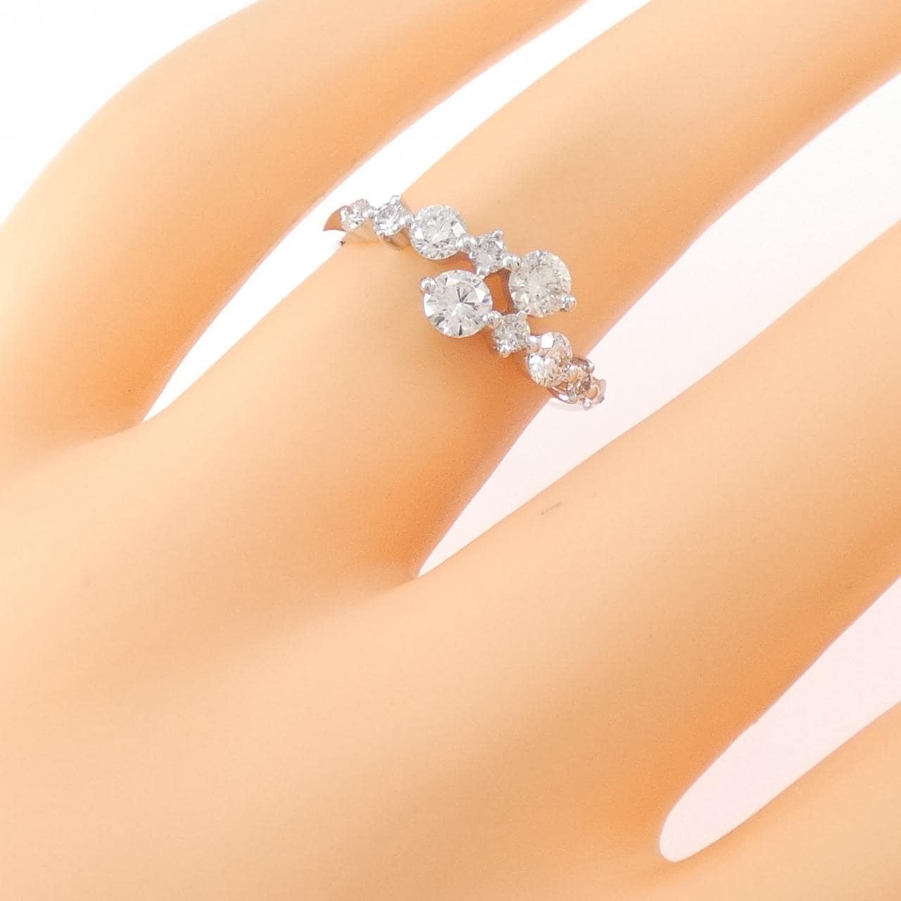 K18WG ダイヤモンド リング 0.70CT