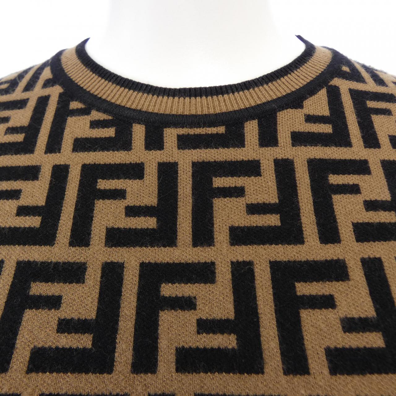 フェンディ FENDI FFモチーフ FZY703 A5QG ニット