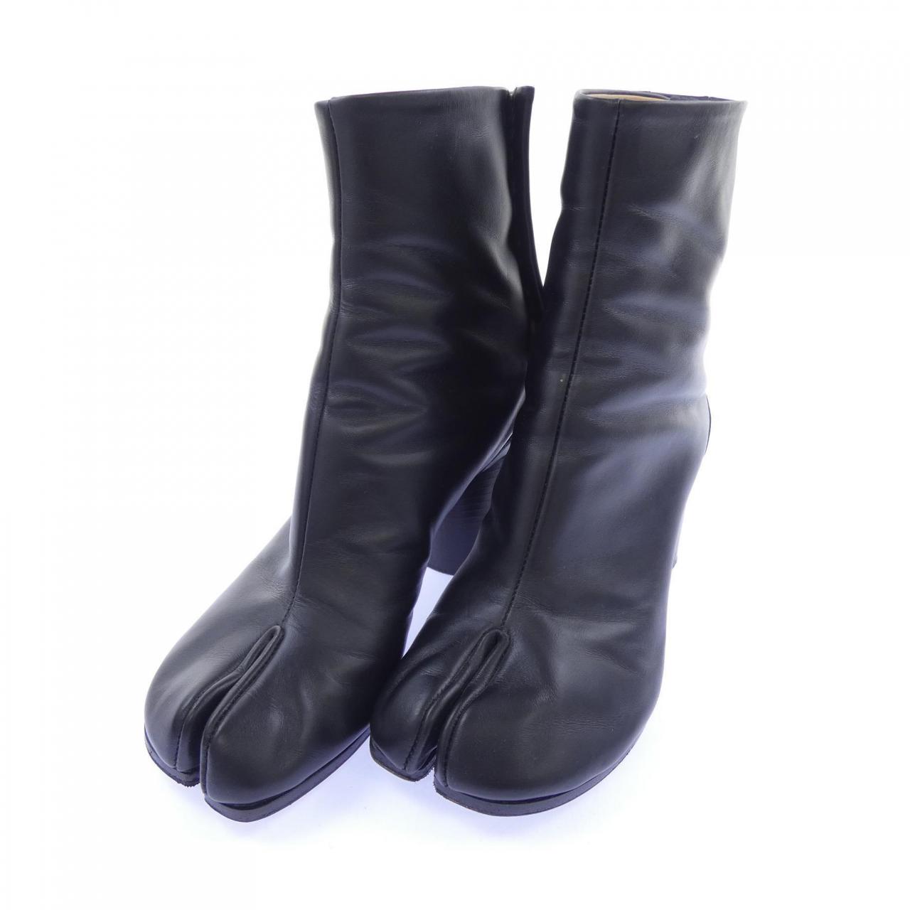 メゾンマルジェラ Maison Margiela タビ TABI S58WU0260 ブーツ