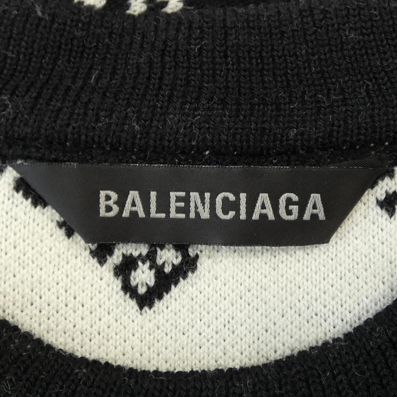 バレンシアガ BALENCIAGA 719605 T1660 ニット