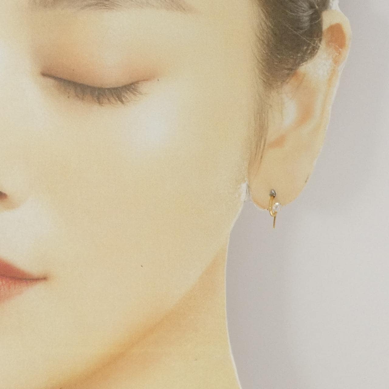 K18YG labradorite earrings