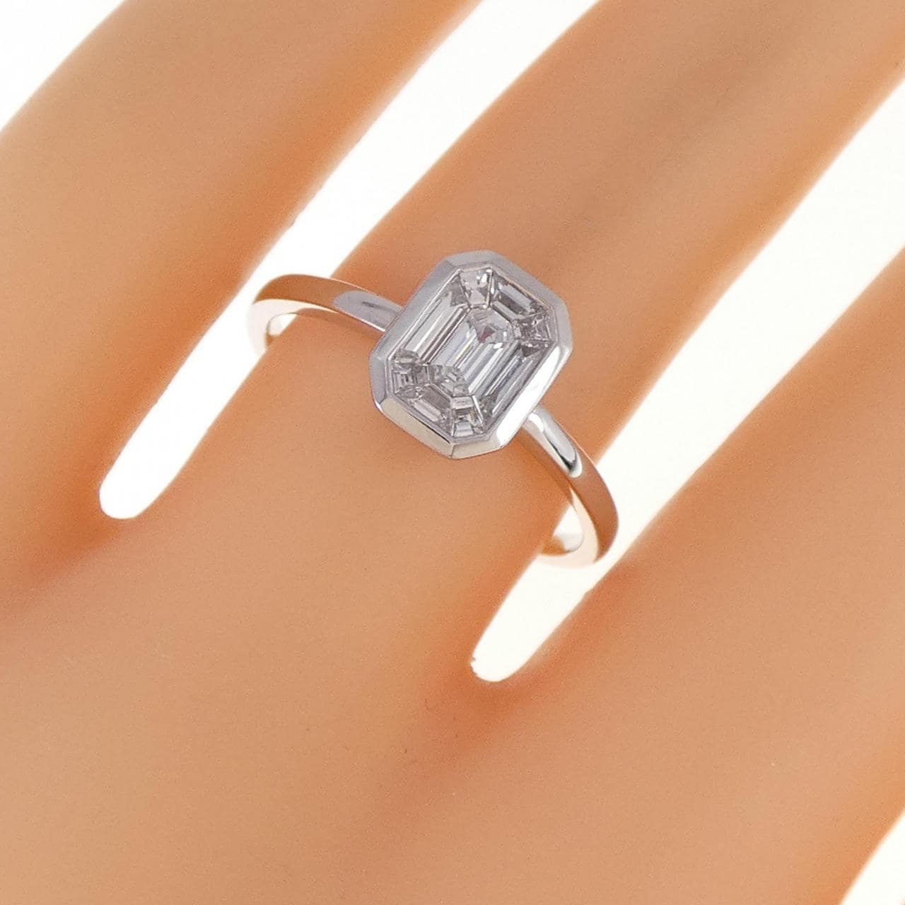 【新品】K18WG ダイヤモンド リング 0.47CT