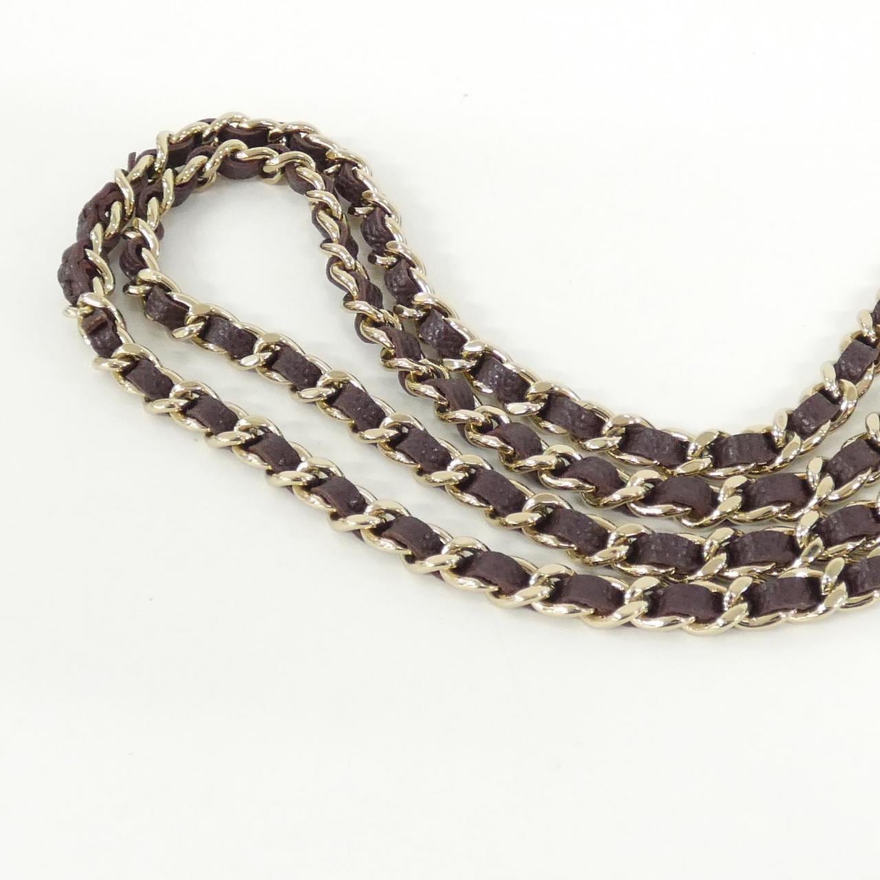 シャネル タイムレスクラシック ライン AP4704 チェーンクラッチ