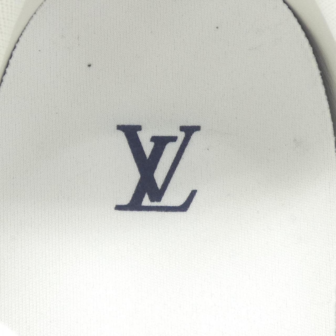 ルイヴィトン LOUIS VUITTON LVトレイナーライン スニーカー