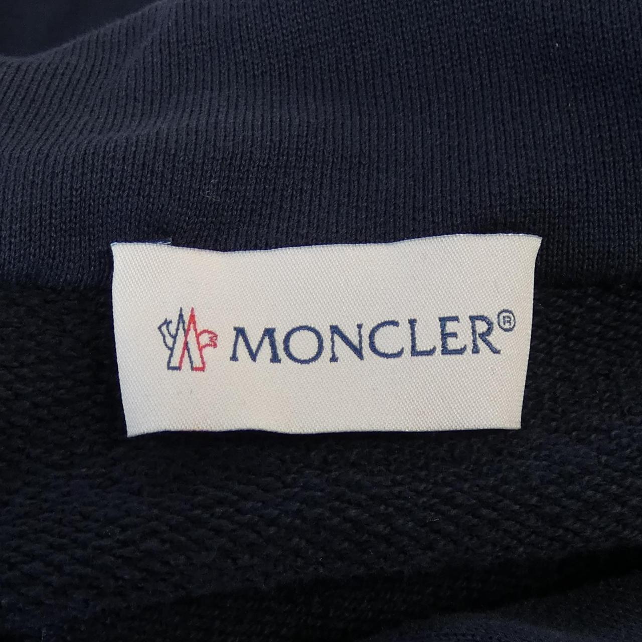 モンクレール MONCLER ダウンジャケット