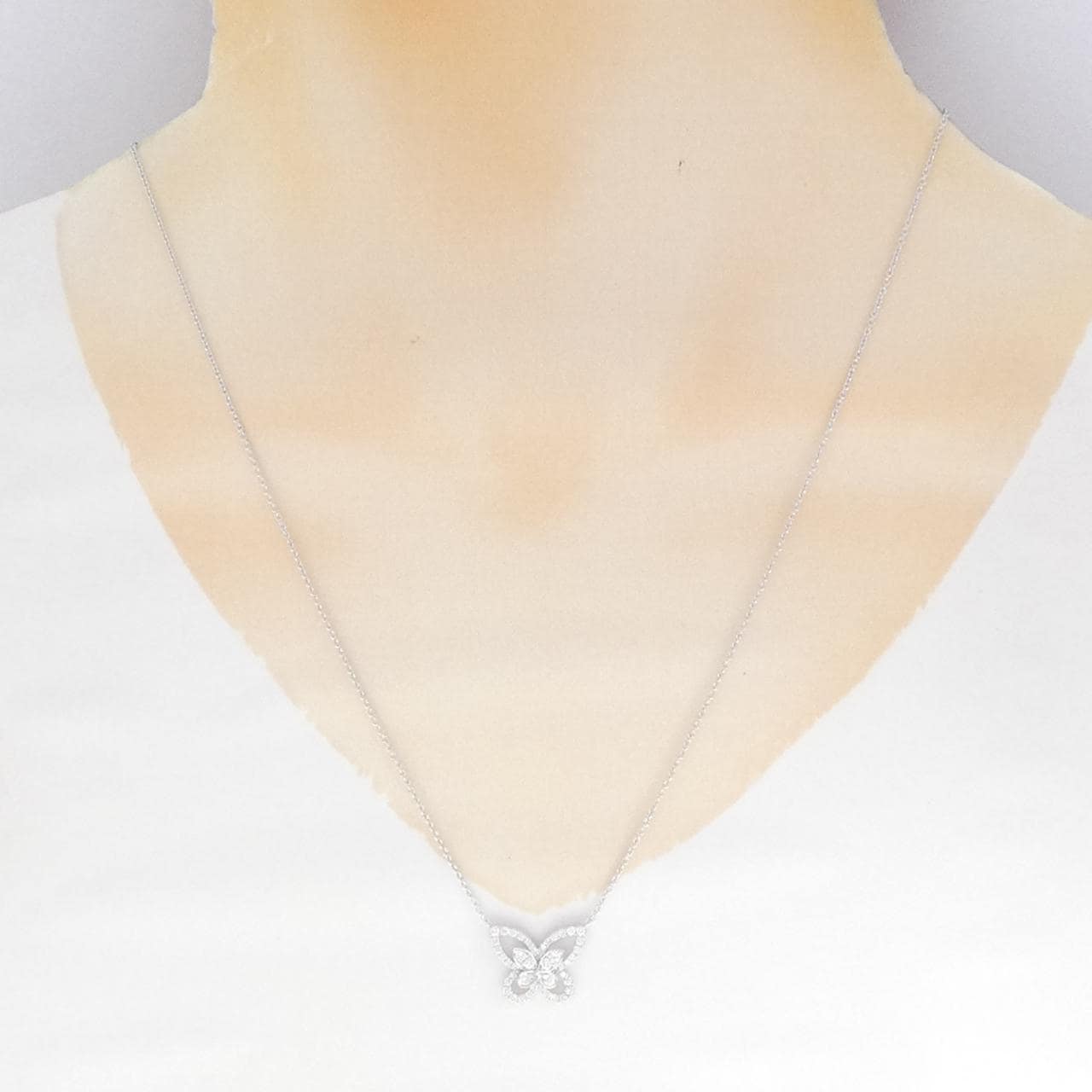 グラフ バタフライシルエット ミニ ネックレス