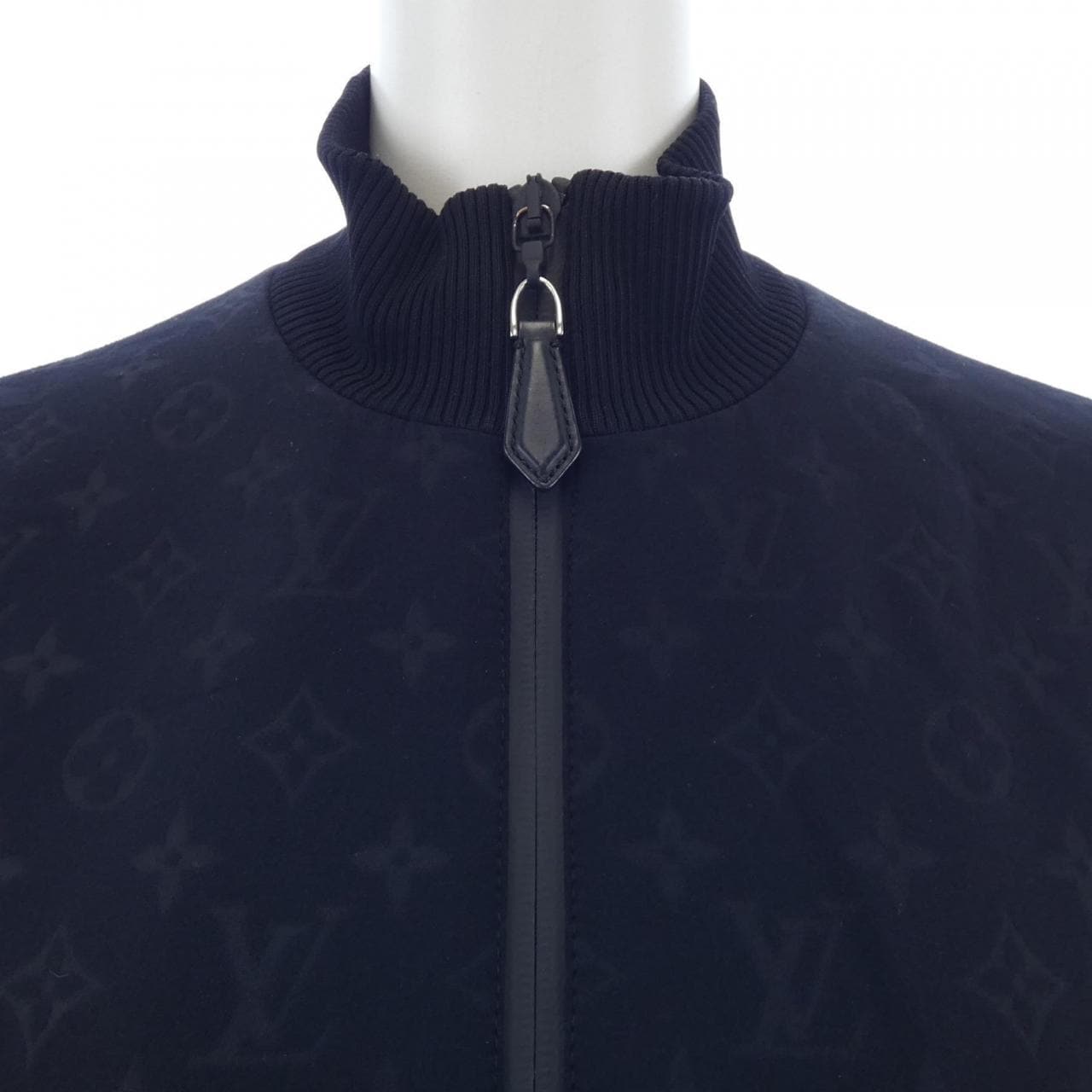 ルイヴィトン LOUIS VUITTON ブルゾン