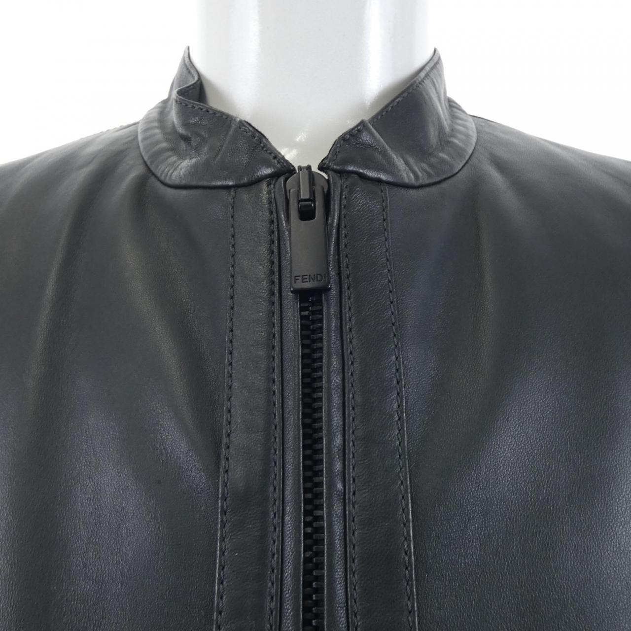 フェンディ FENDI FPG314 3TJ レザージャケット