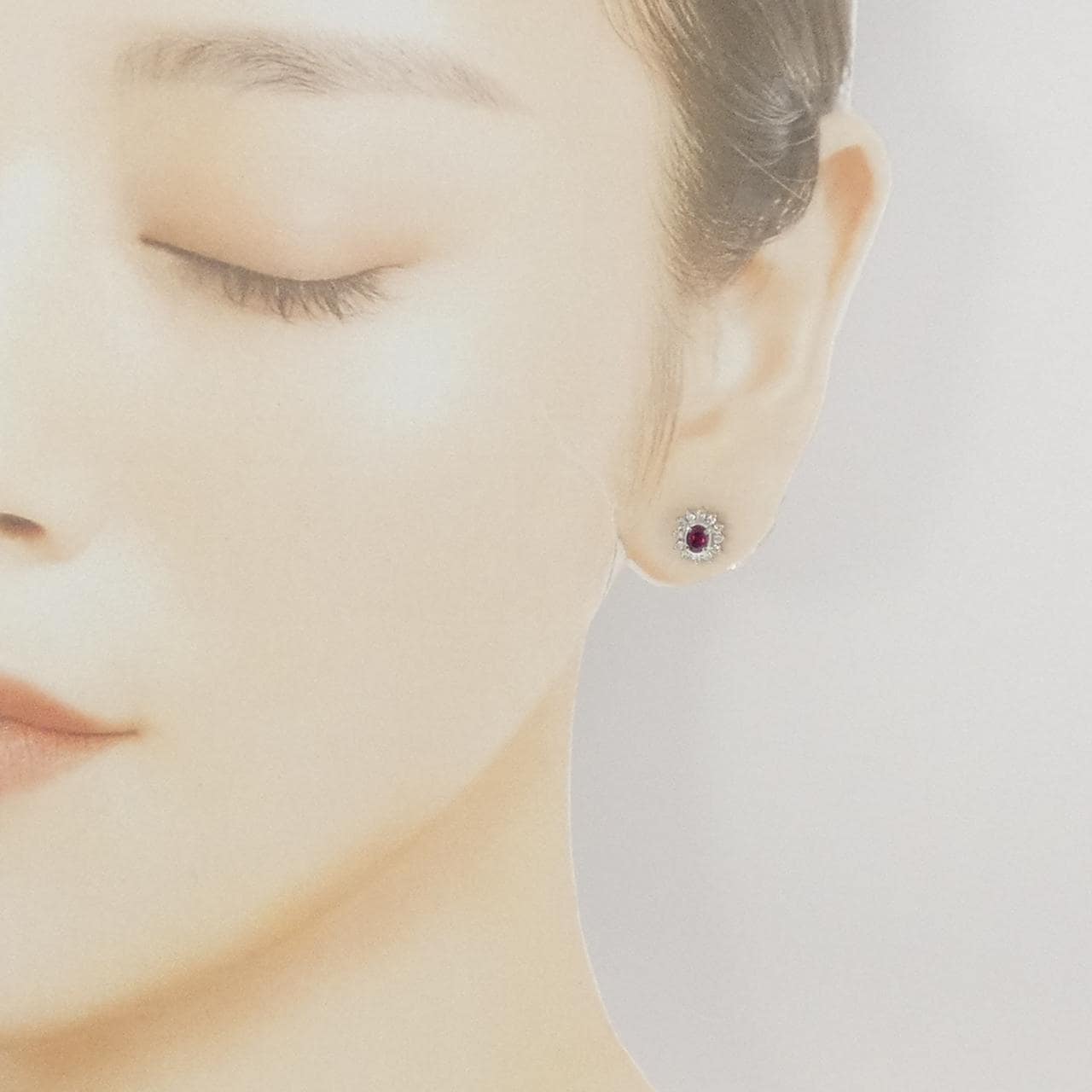 PT900 ルビー ピアス 0.415CT