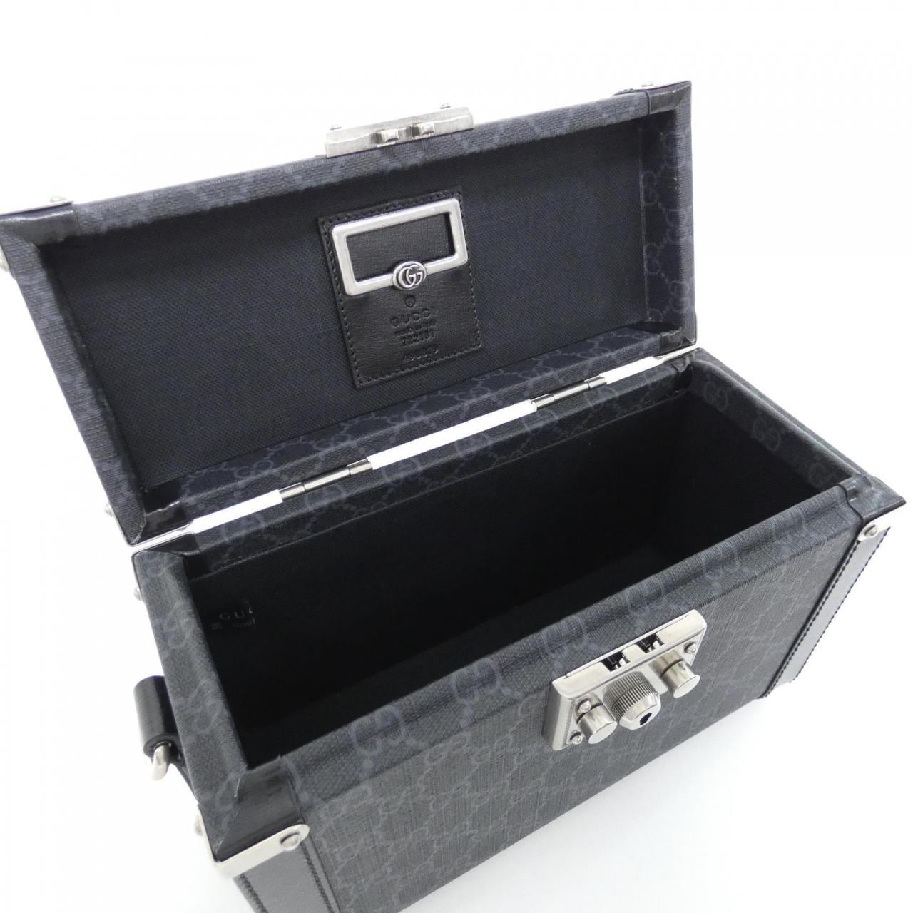 グッチ 722181 FAA4E バッグ