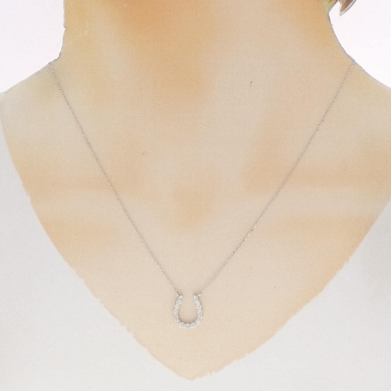 K18WG ホースシュー ダイヤモンド ネックレス 0.50CT