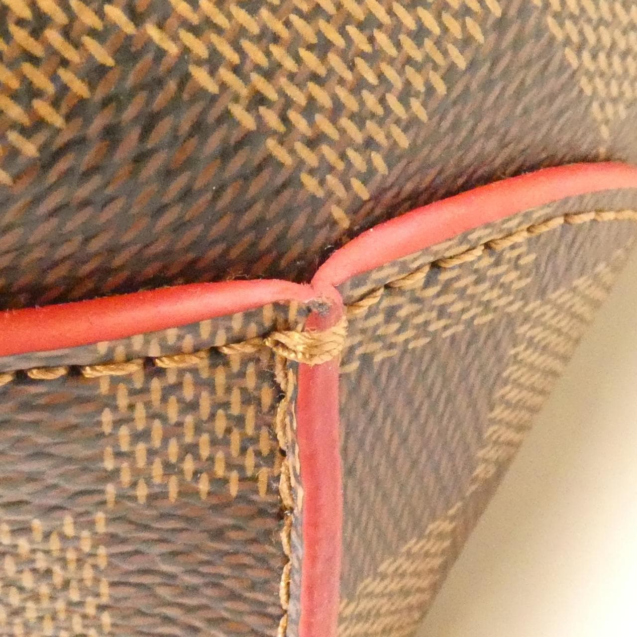 LOUIS VUITTON Damier Kaisa Hobo N41555 单肩包