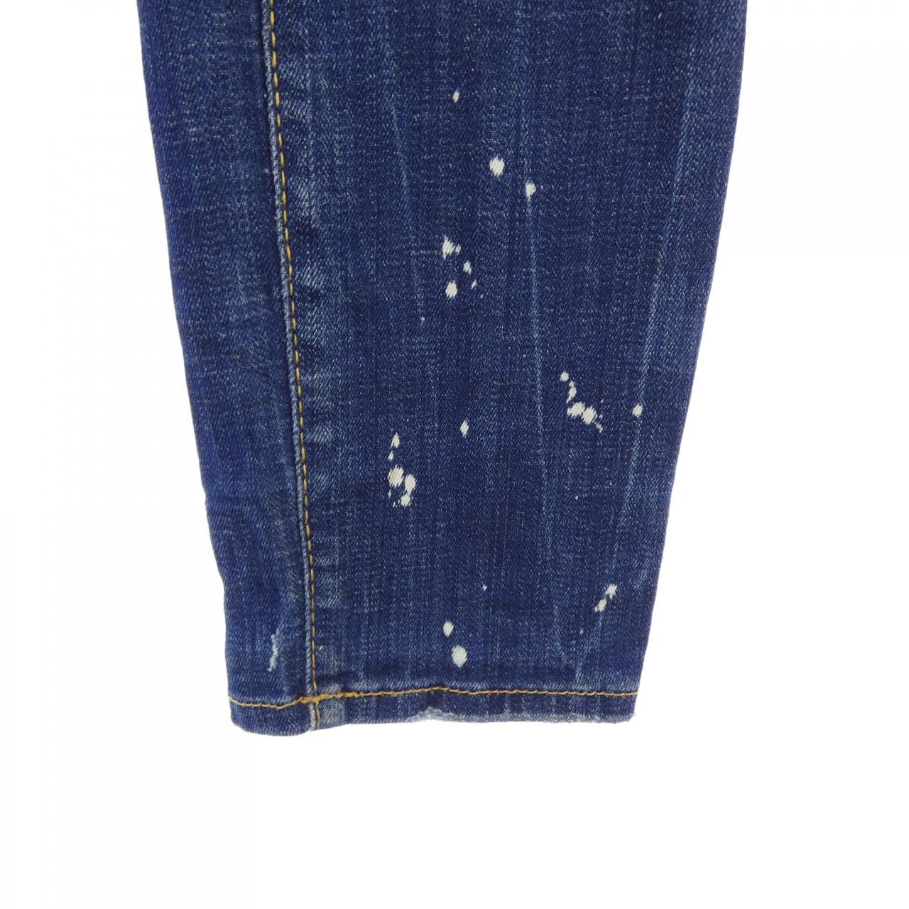 ディースクエアード DSQUARED2 S74LB0422 ジーンズ