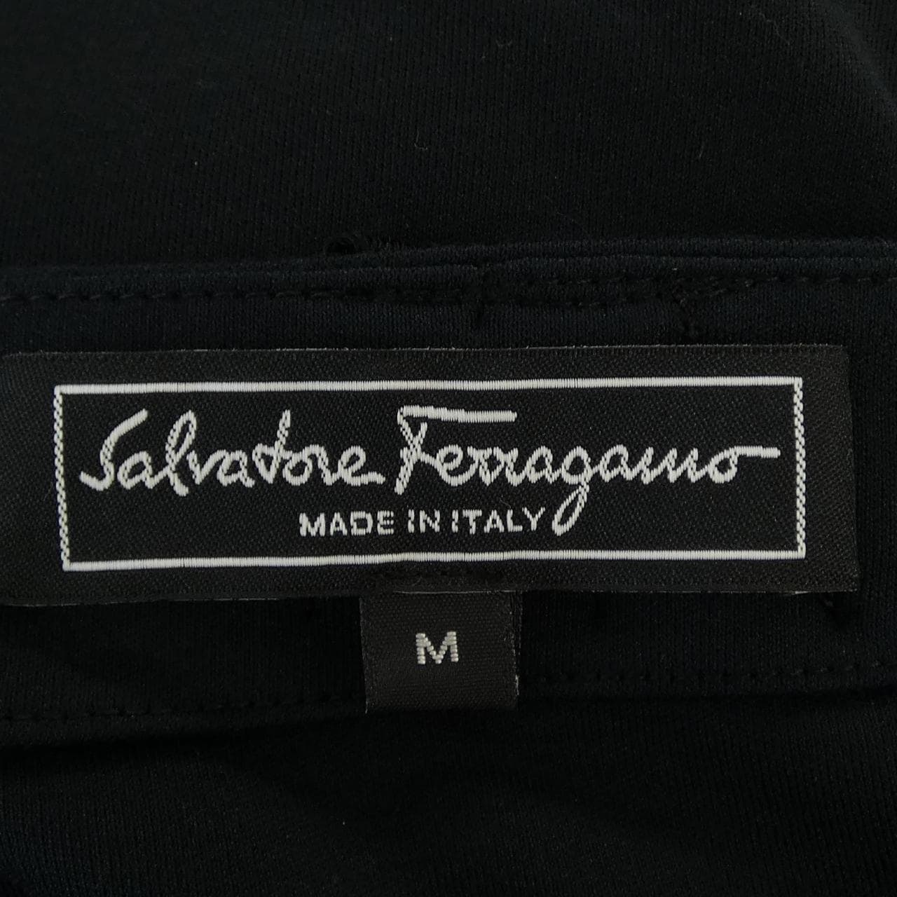 サルヴァトーレフェラガモ SALVATORE FERRAGAMO トップス
